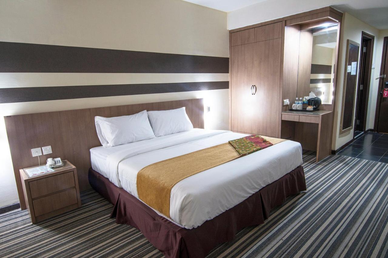 Grand Sentosa Hotel Τζόχορ Μπάχρου Εξωτερικό φωτογραφία